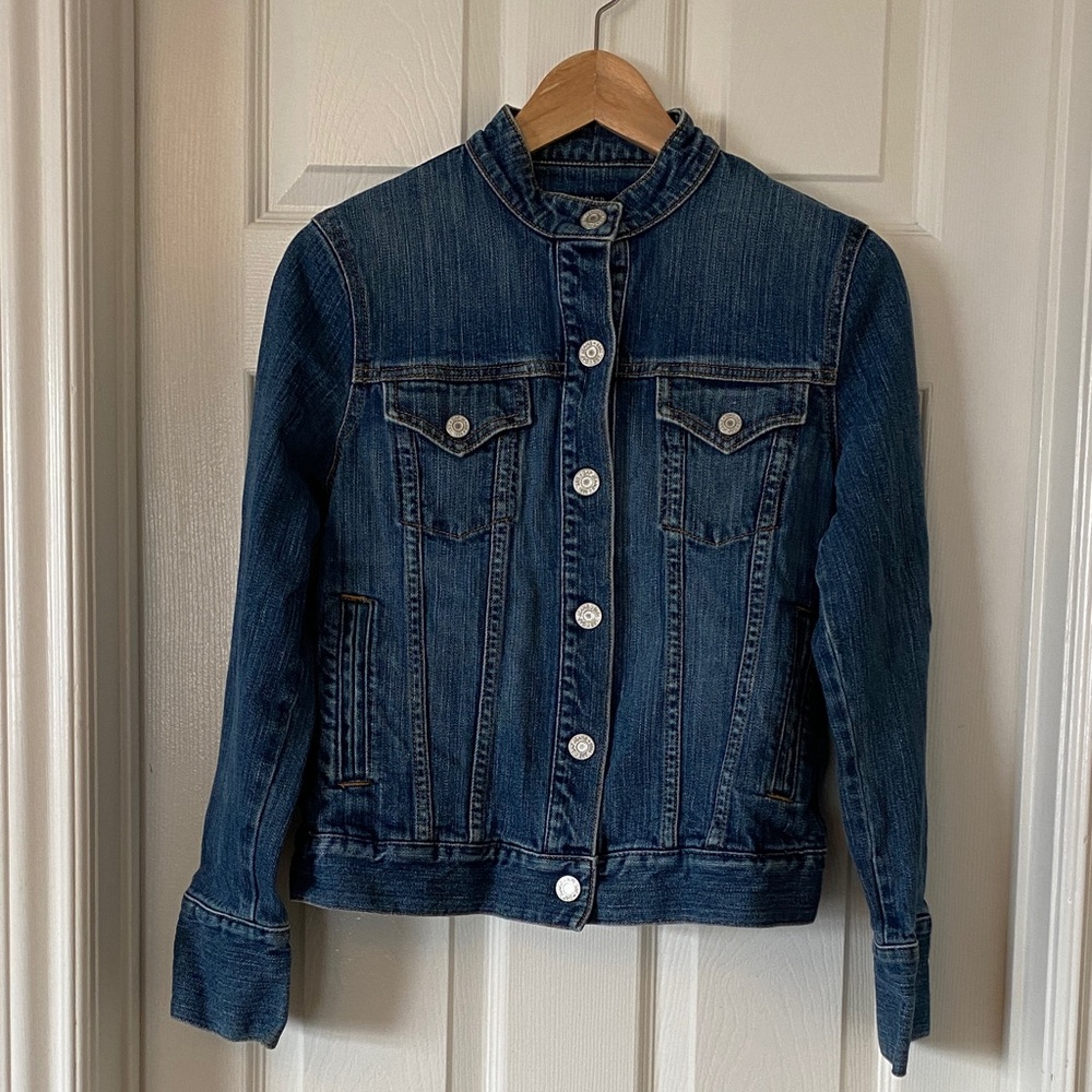 GAP Stretch Denim Jacket in Classic Blue